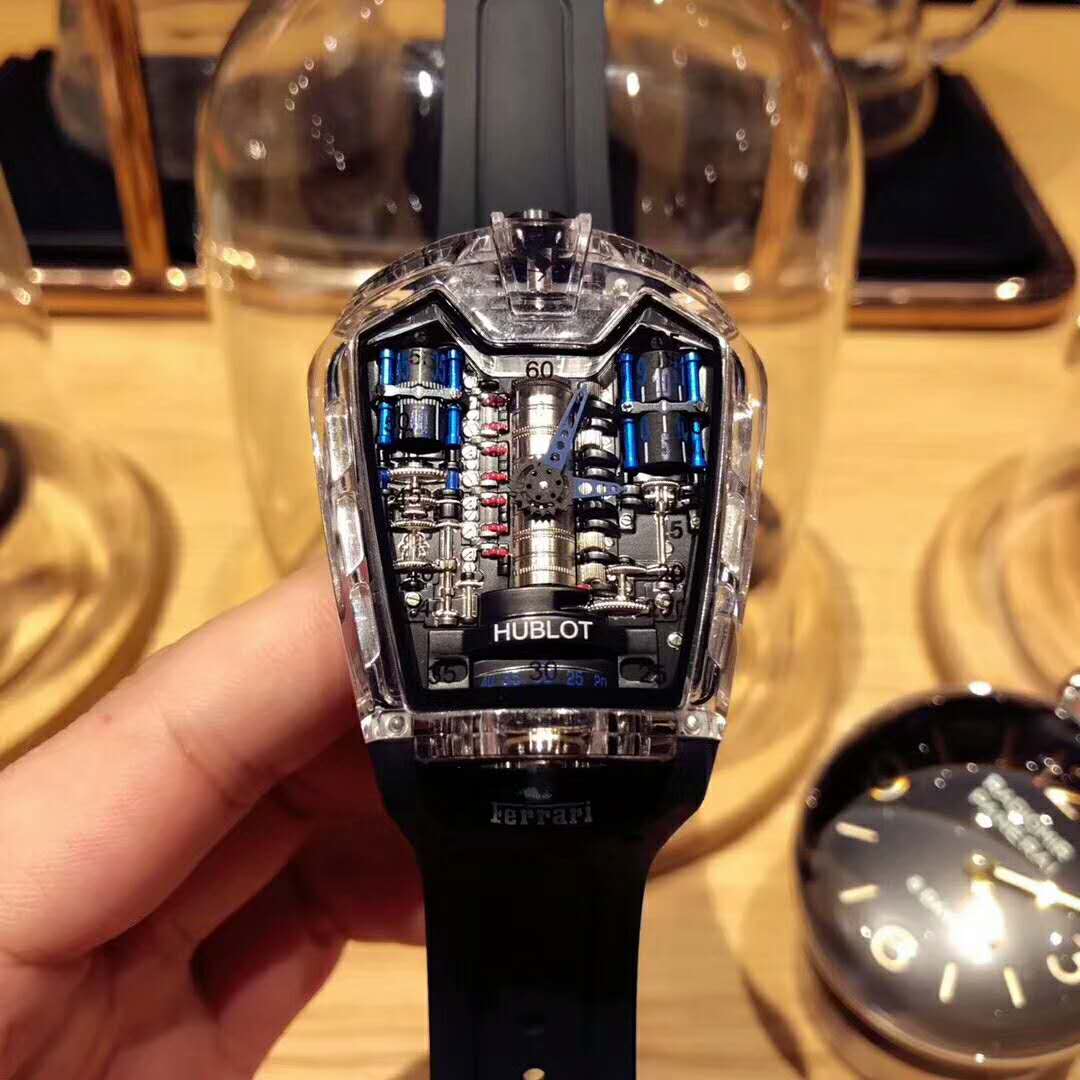 HUBLOT宇舶 法拉利 年度最受歡迎六缸發動機系列腕錶