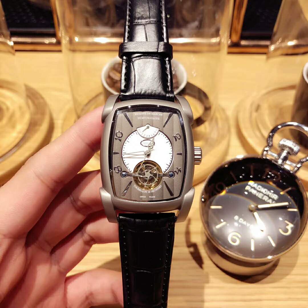 帕瑪強尼 PARMIGIANI Kalpa系列 拱形鍍膜玻璃 全自動機械腕錶